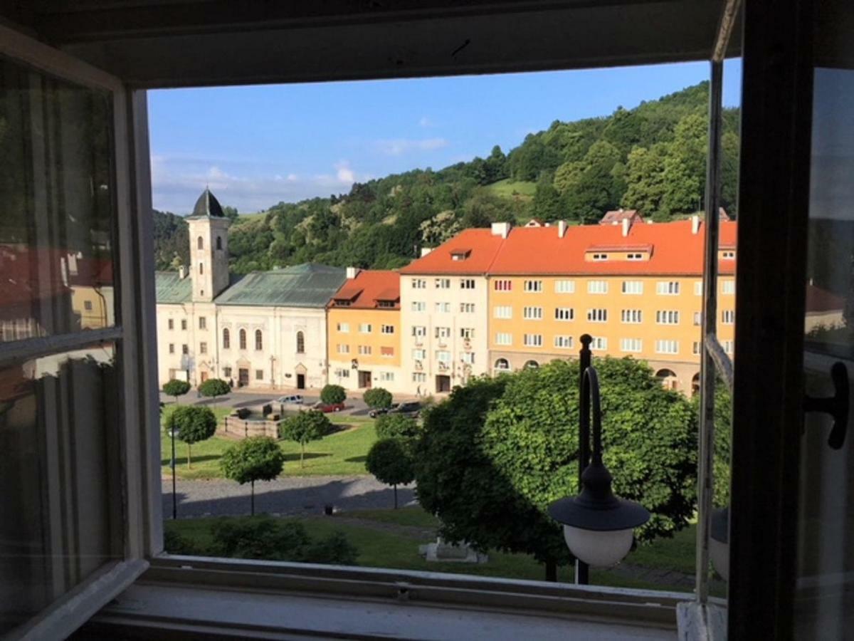 Apartament Apartman S Vyhladom Kremnica Zewnętrze zdjęcie
