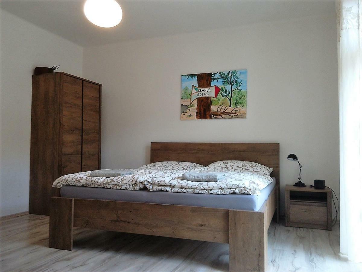 Apartament Apartman S Vyhladom Kremnica Zewnętrze zdjęcie