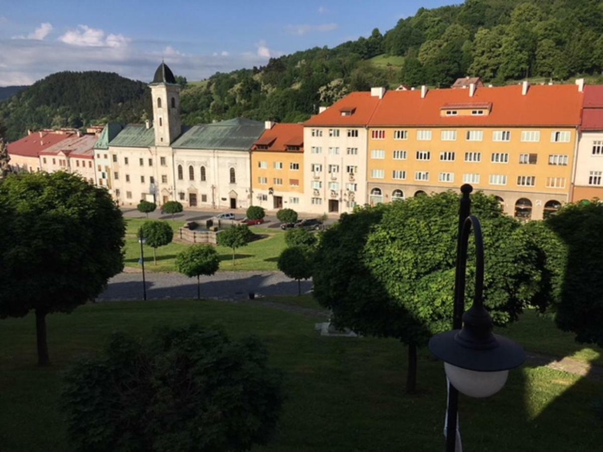 Apartament Apartman S Vyhladom Kremnica Zewnętrze zdjęcie